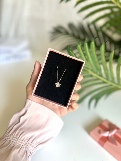 عقد الألماسة الراقصة من الذهب 4