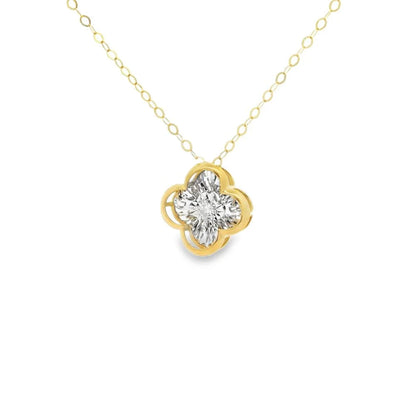 عقد الألماسة الراقصة